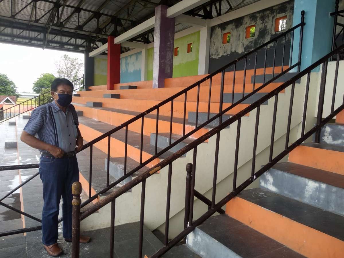 Kondisi Stadion Kebumen Kumuh