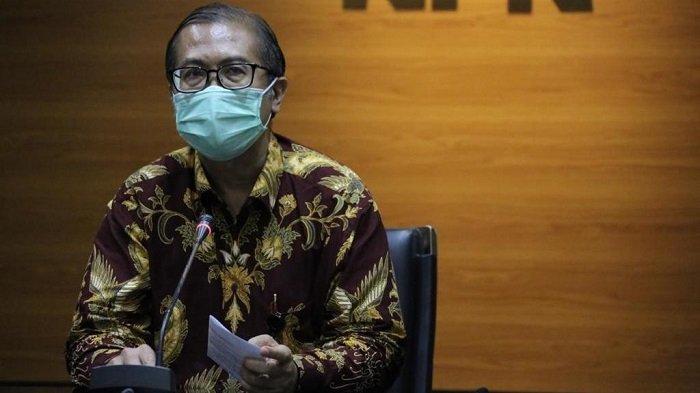 ICW: Stop Bahas Mobil Dinas