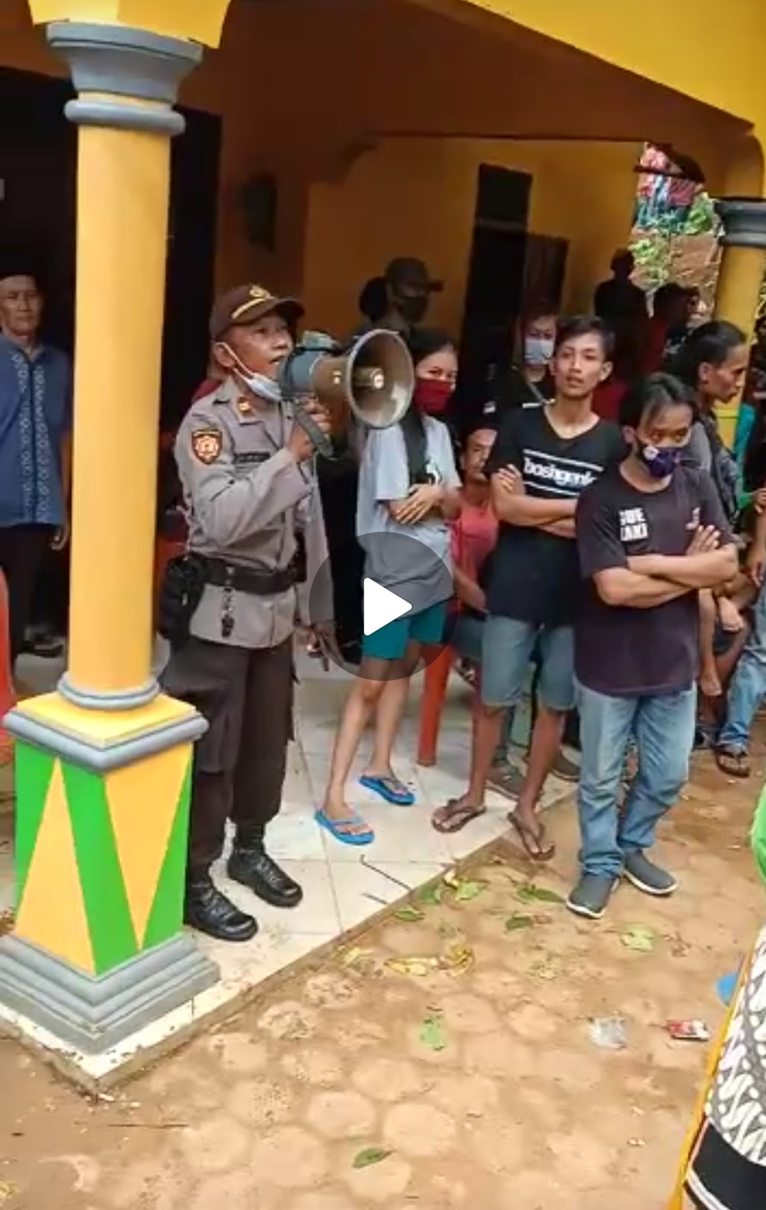 Teriak Pakai Megaphone, Pentas Kuda Lumping Di Pageralang Dibubarkan Polisi, Penyelenggara Diminta ke Kantor P