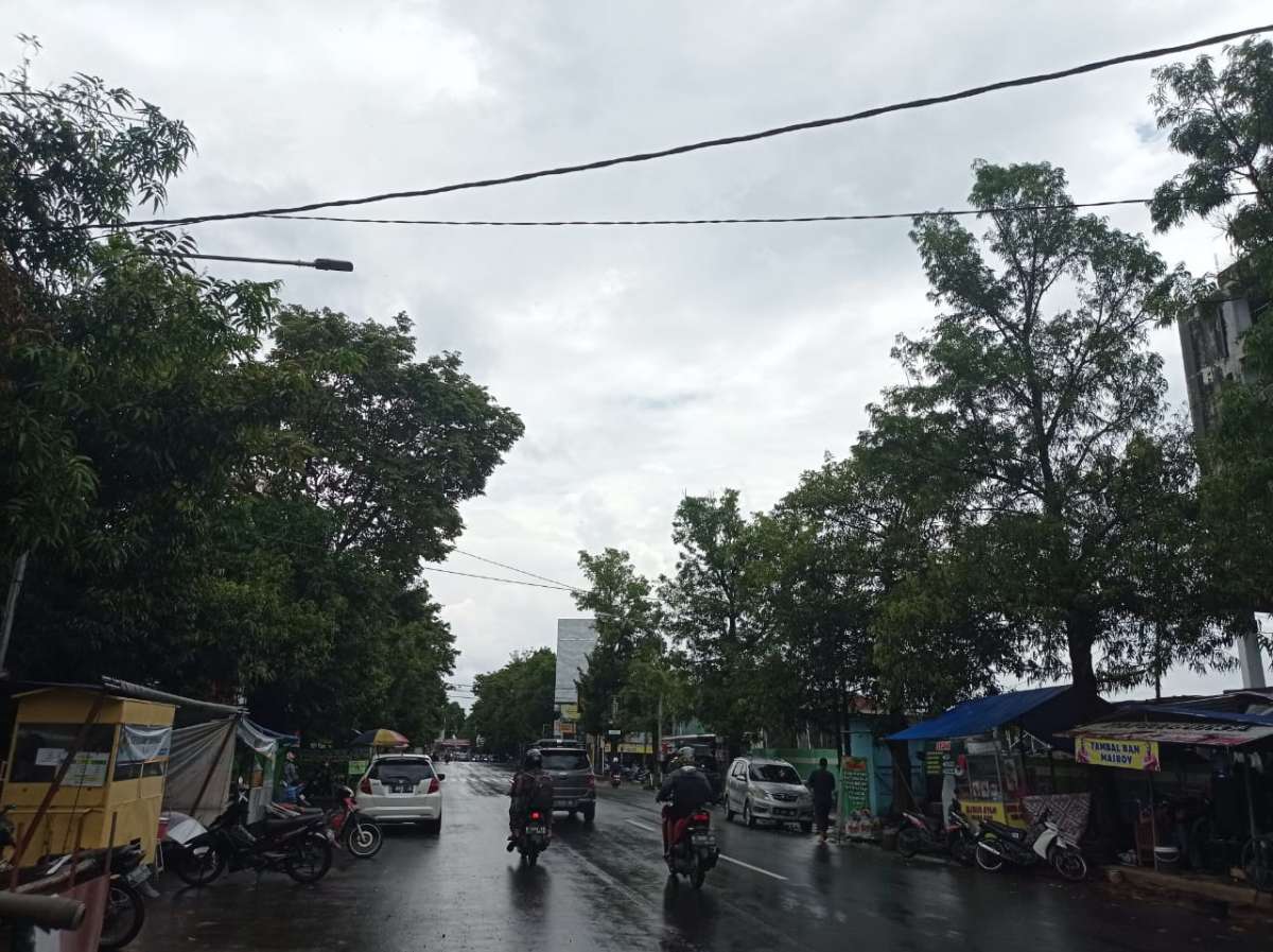 Pasar Minggon GOR Satria Purwokerto Ditutup Sementara Sampai Situasi Kondusif