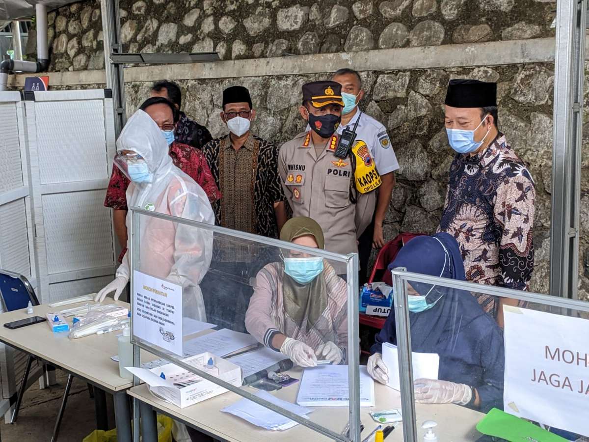 Bupati Banyumas Pastikan Perjalanan KA Aman, Rapid Antigen Sudah Berjalan