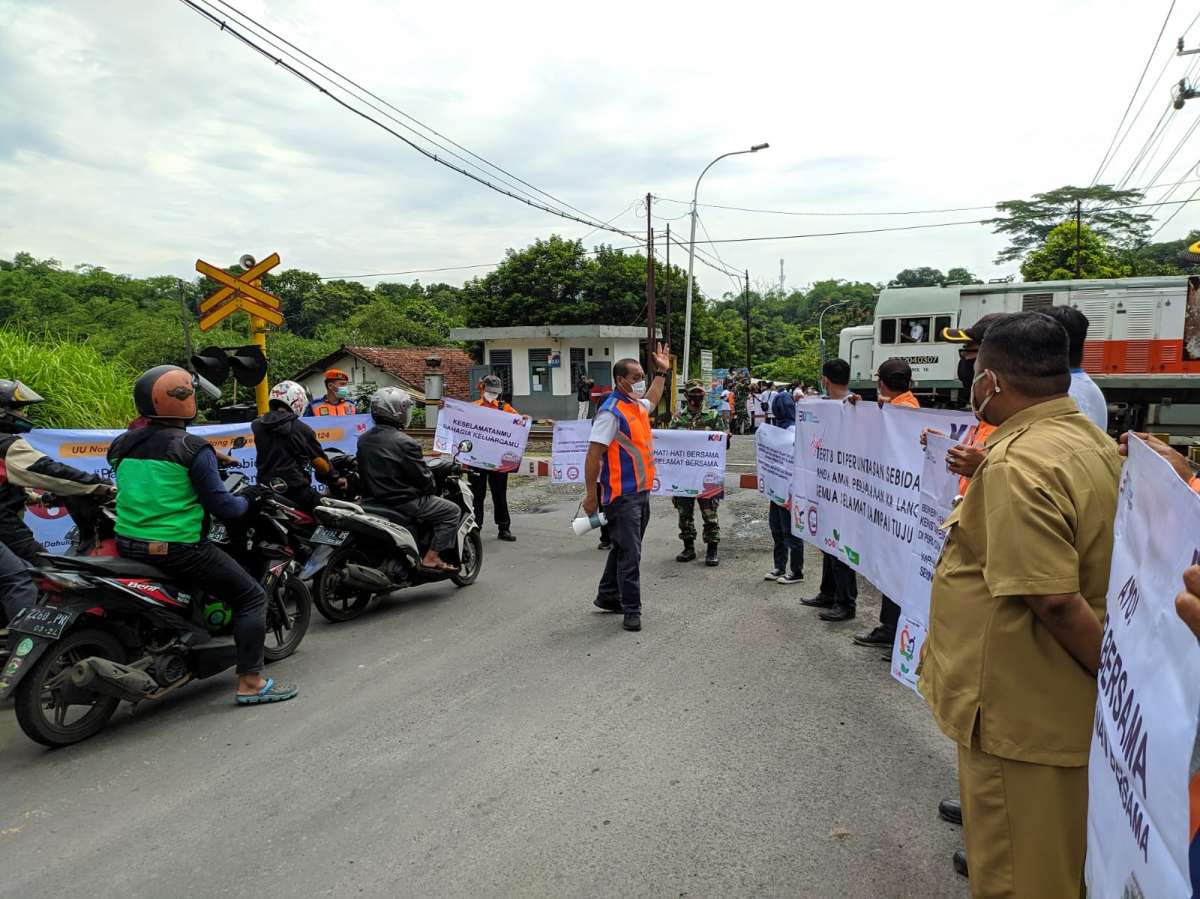 107 Titik Perlintasan Sebidang Tak Dijaga di Daop 5 Purwokerto, 16  Sudah Ditutup
