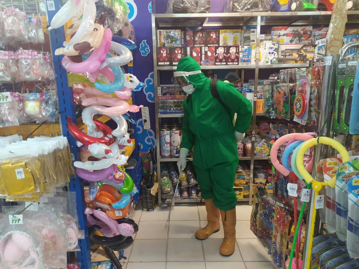 75 Karyawan Reaktif, Duta Mode Purwokerto Tutup Sementara