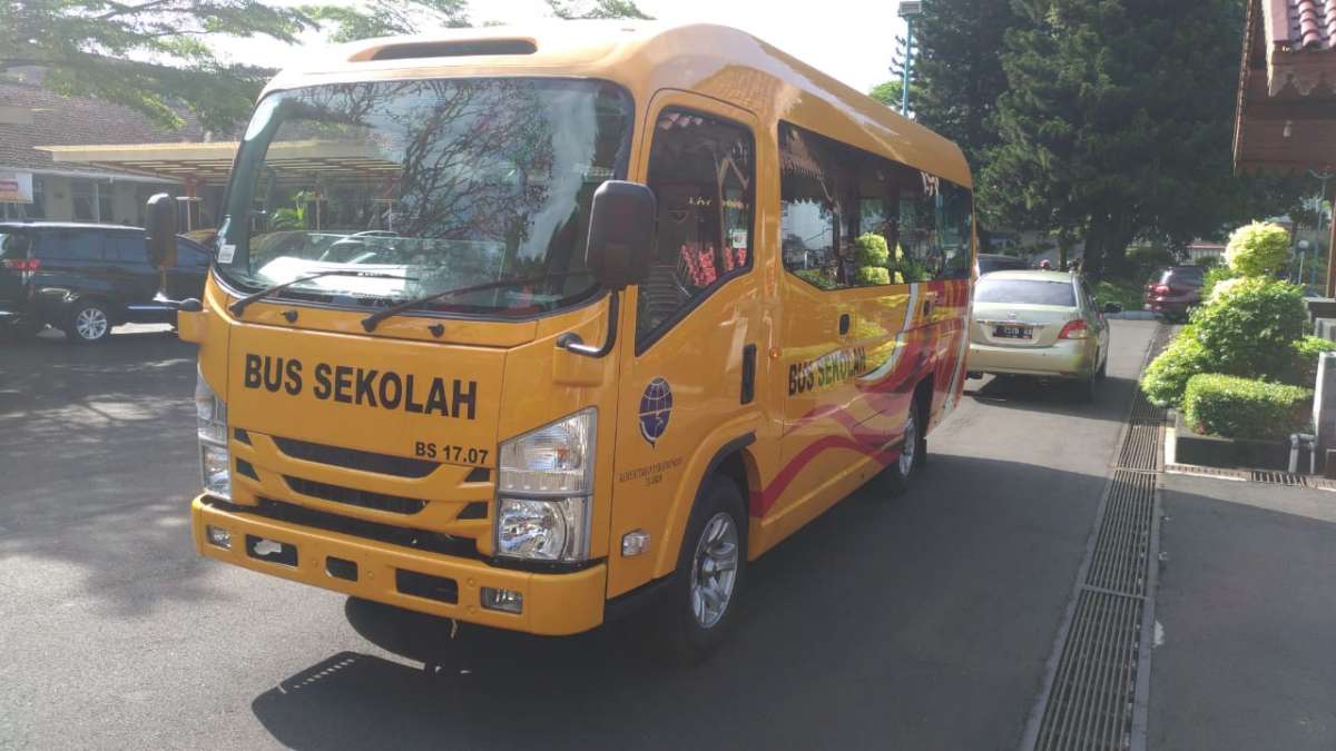 Bus Sekolah Tambah Dua Armada di Banyumas