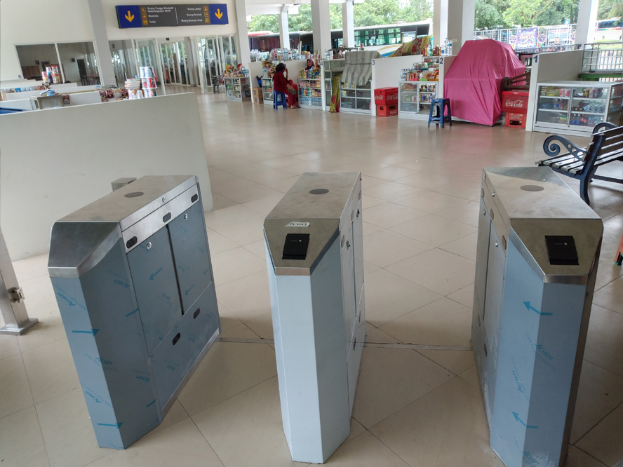 Di Terminal Bulupitu Purwokerto Pesan Tiket Bus Dirancang Lewat Aplikasi, Tanpa Tiket Dilarang Masuk Terminal