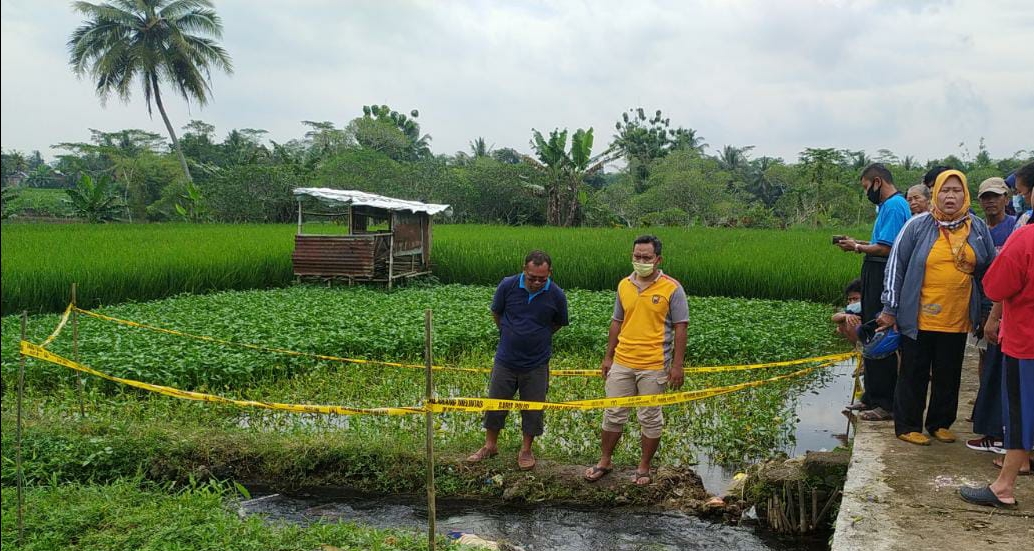 Mayat Perempuan Ditemukan di Saluran Irigasi Dekat SMKN 1 Bojongsari
