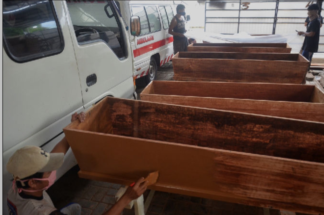 Usaha Peti Mati di Masa Pandemi Covid-19, Biasanya Pesanan 20 Per Bulan, Kini Mencapai 150, Disuplai ke RS di 
