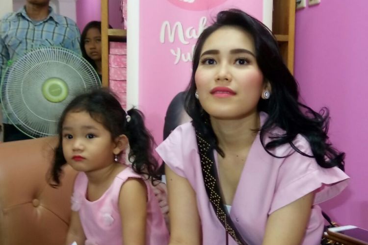 Ayu Ting Ting Nangis Dengar Perkataan Bilqis