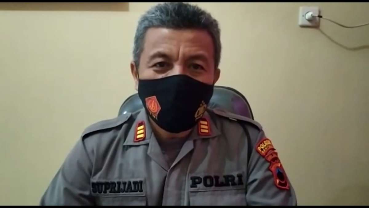 Curigai Datang ke Masjid Pukul 23.55, Ternyata Curi Kotak Amal, Remaja 16 Tahun Dimassa