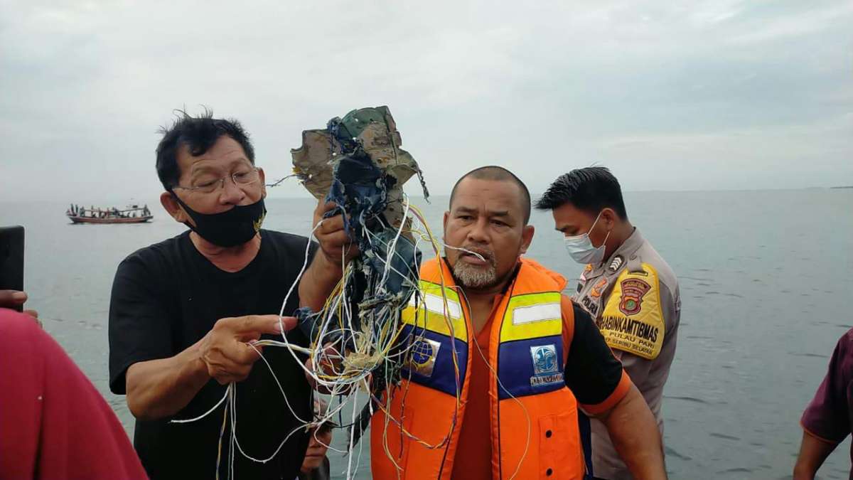 Keluarga Korban Berharap Mukjizat