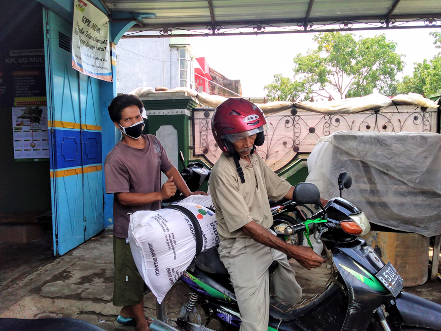 Awal Tahun, Petani Dikejutkan dengan Harga Pupuk Subsidi yang Naik, Ini Harganya