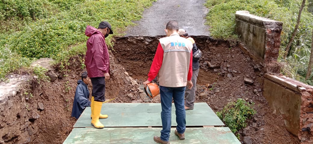 Jembatan Sirandu Karangjambu Terpasang, Tunggu Oprit Rampung