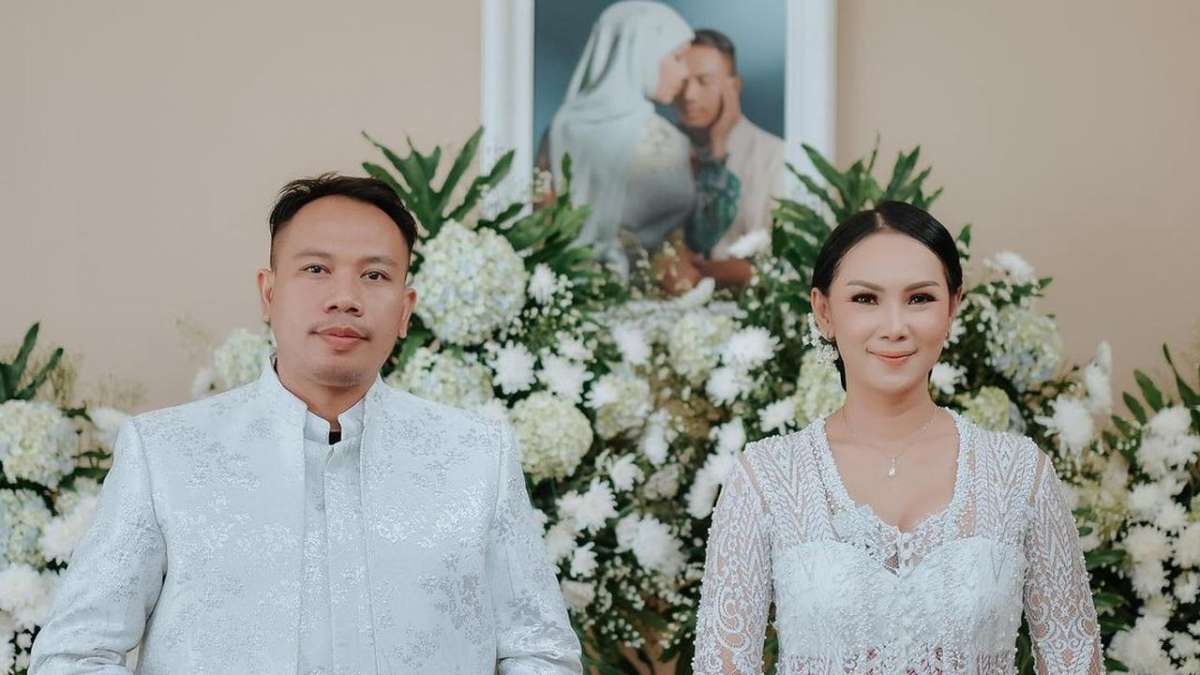 Kalina Ocktaranny dan Vicky Prasetyo Batal Nikah