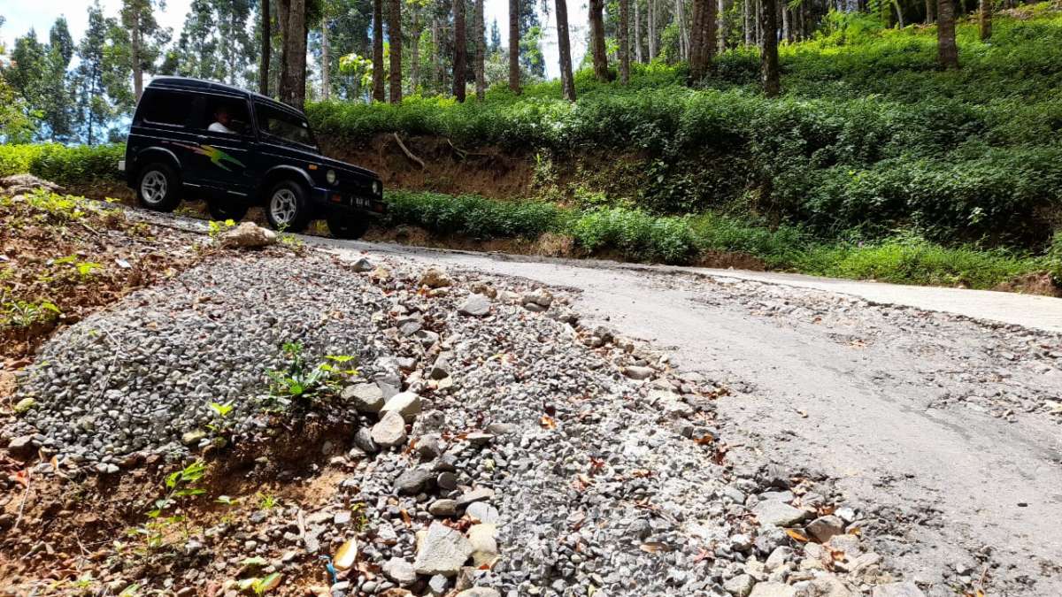 93 Kilometer Jalan Kabupaten Banjarnegara Masih Rusak, DPUPR: Tahun Depan Perbaikan Tuntas