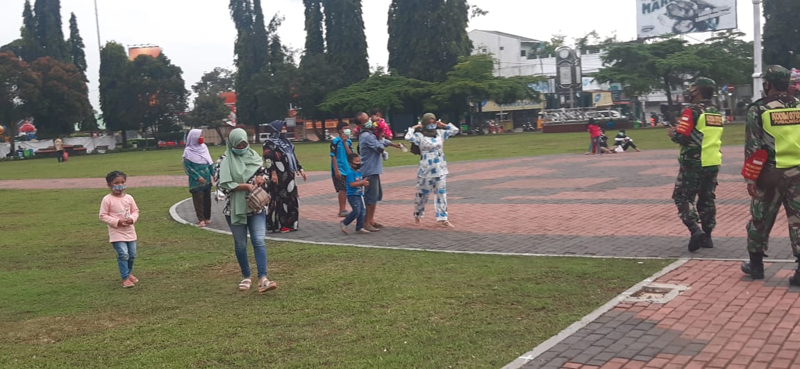 Berkerumun di Alun-Alun Purbalingga Bakal Dibubarkan