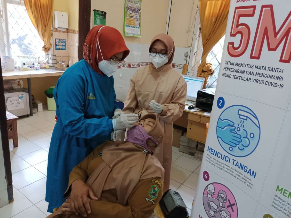 Jelang Tatap Muka, 350 Guru di Banjarnegara Ikuti Rapid Antigen