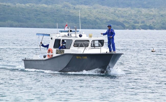 Tim Gabungan Sisir Puing Nanggala