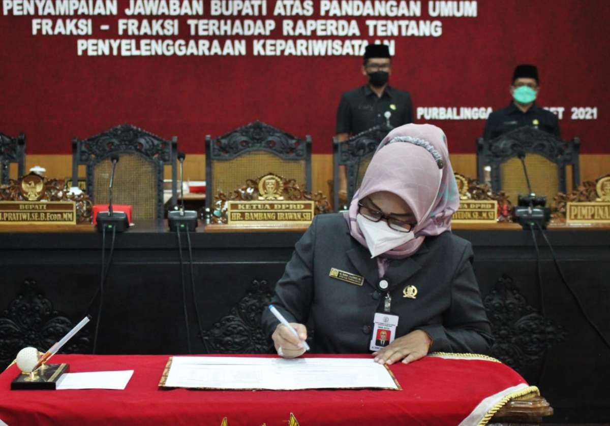 Tertarik Dunia Politik Sejak Usia SMA