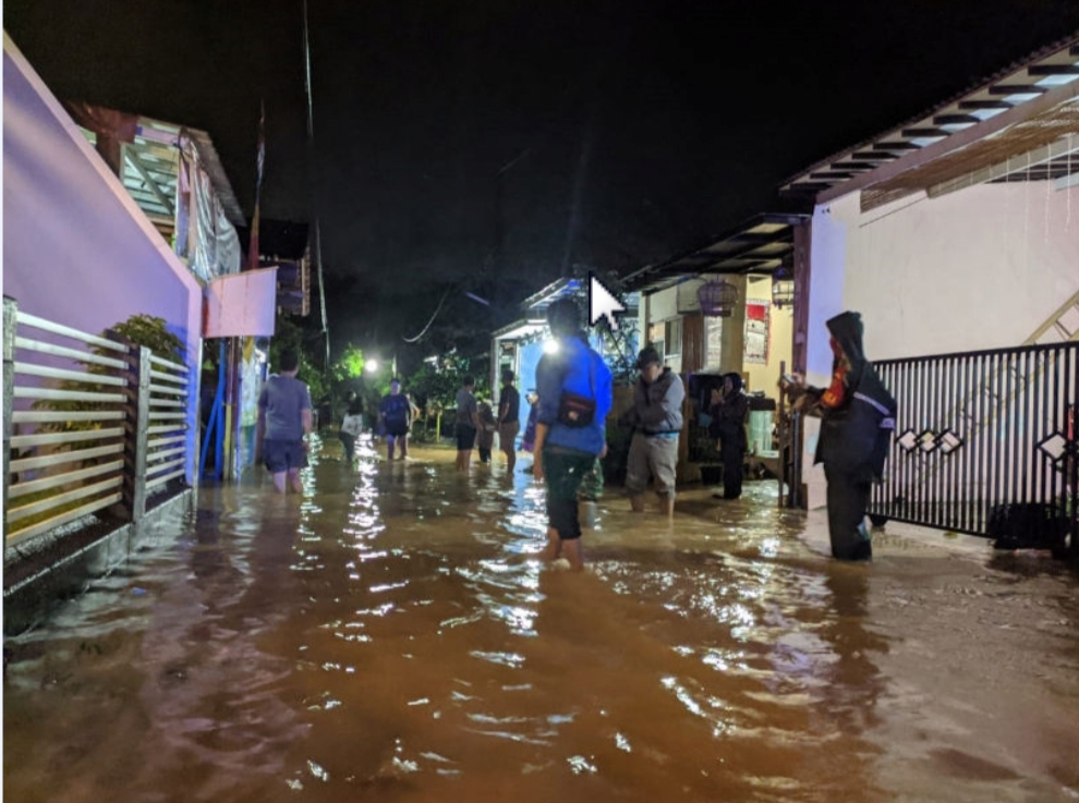Mulai Atap Roboh Sampai Terendam Banjir, Dampak Hujan Angin di Purwokerto