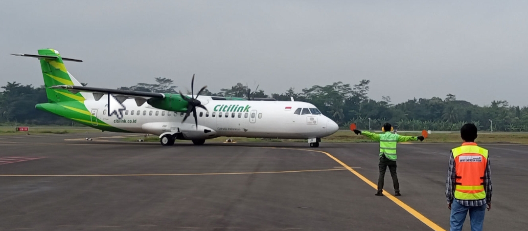 Enam Tiang Listrik di Bandara Dipindah, Dikhawatirkan Ganggu Penerbangan