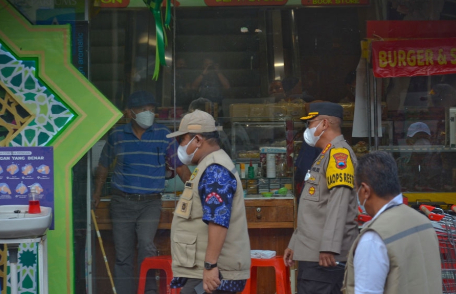 Dalam Sidak ke Ritel, Bupati Husein Sebut 95 Persen Wilayah Banyumas Zona Hijau