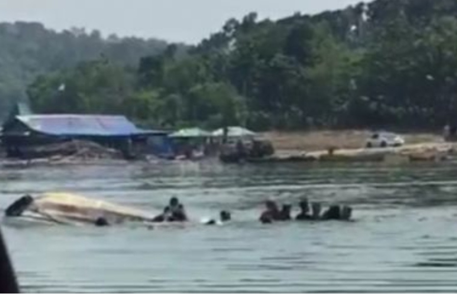Kapal Wisata Tenggelam di Kedungombo Boyolali, 6 Orang Meninggal, Ganjar: Pengelola Harus Tanggungjawab, Kalau