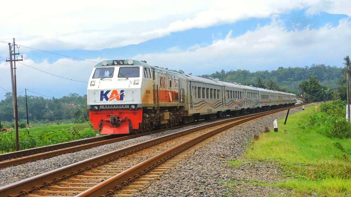 KA Bandara Relasi Kebumen - Yogyakarta Tetap Beroperasi Untuk Perjalanan Mendesak dan Kepentingan Non Mudik