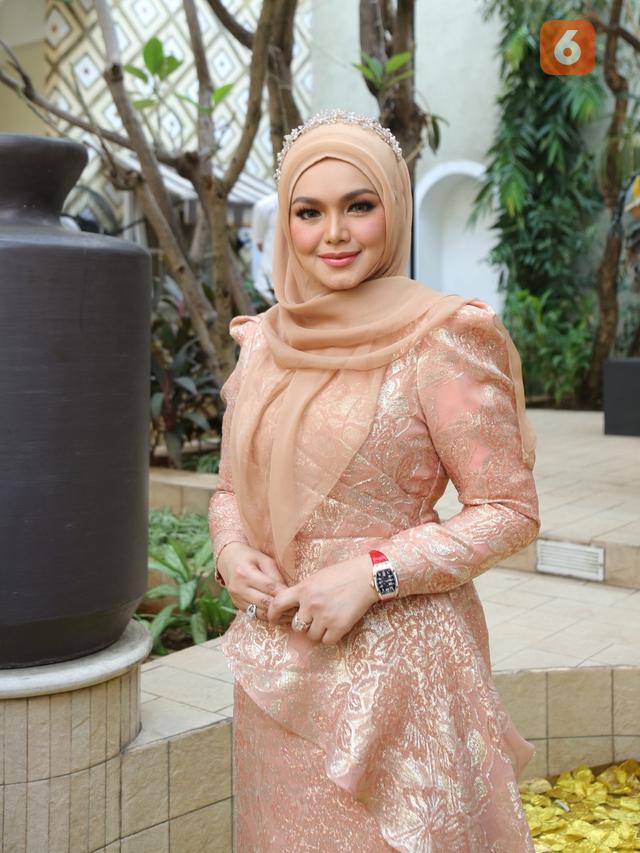 Siti Nurhaliza Langgar Prokes Didenda Rp 69 Juta, Menteri Agama Malaysia Didenda Rp 6,9 Juta