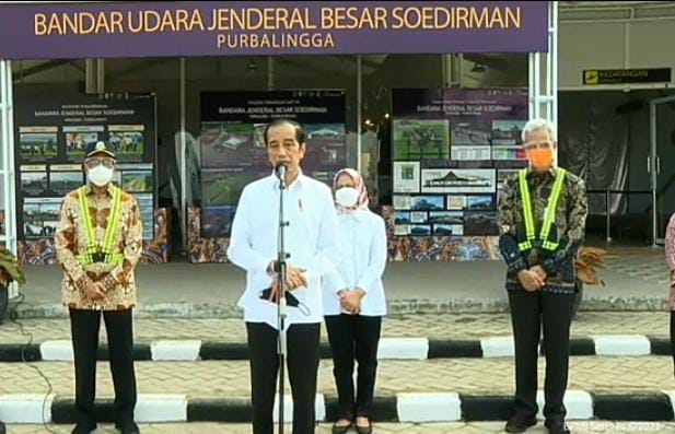 Presiden Jokowi Kunjungi Bandara JBS, Sebut Wilayah Barlingmascakeb Harus Maju, Penumpang Sudah 70 Persen