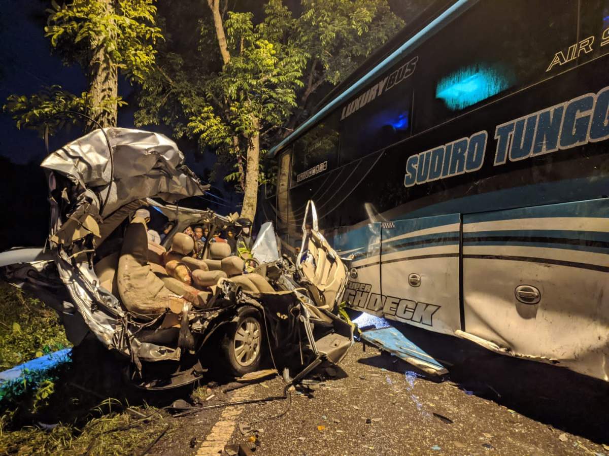 Laka Beruntun di Banjarsari Sokaraja Libatkan Bus dan Tiga Mobil Pribadi, Empat Meninggal Dunia