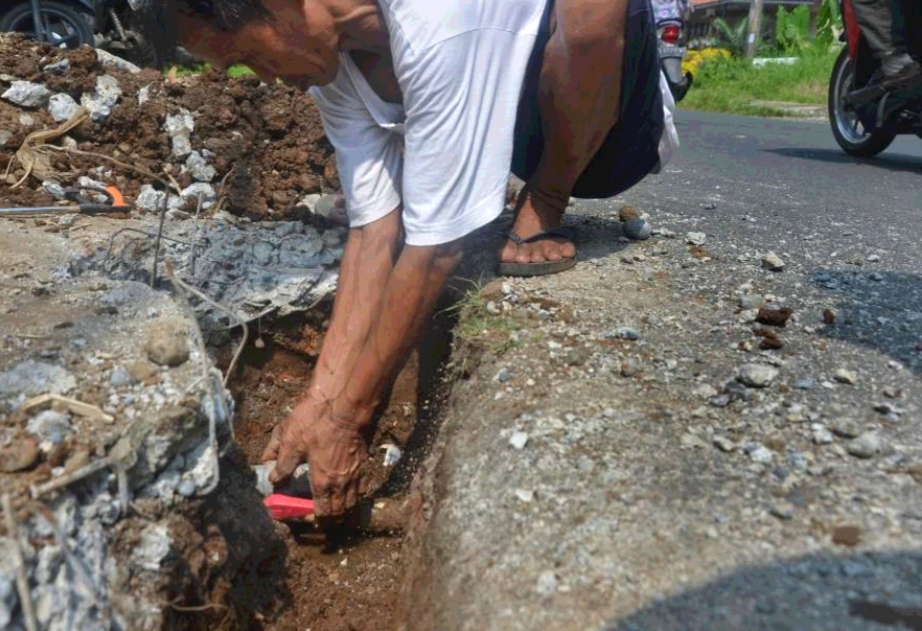 Protes Air Bersih di Beji, Pengelolaan Air Buruk, 400 Rumah yang Terdampak