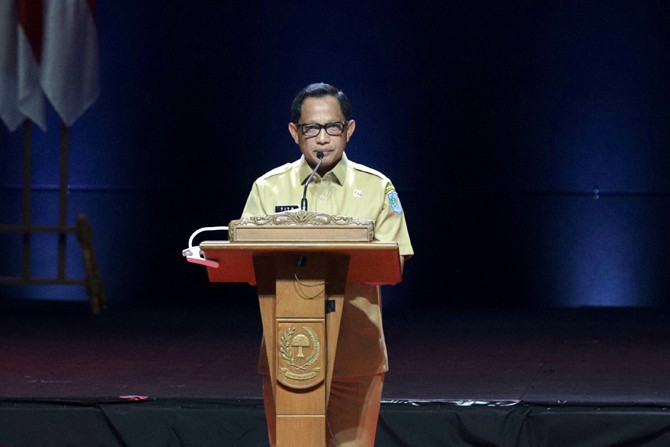 Kebijakan Berubah-ubah, Kini Tempat Wisata Ditutup, PTM Ditiadakan Bagi Daerah yang Masuk Zona Merah Covid-19