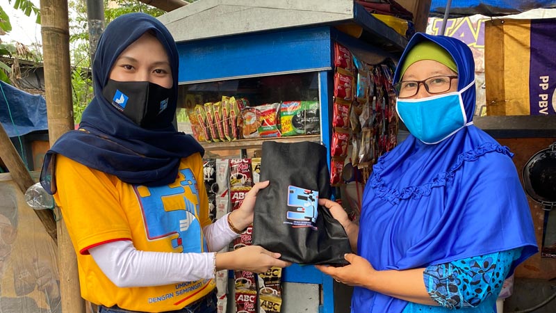 PT Jamkrindo Bagikan 5.100 Paket Kesehatan Untuk Masyarakat