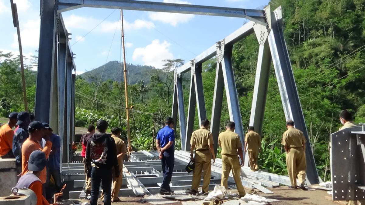 Kabar Baik, Pembangunan Jembatan Larangan - Plipiran Menuju Dieng Dikebut, Pekerjaan Capai 43 Persen