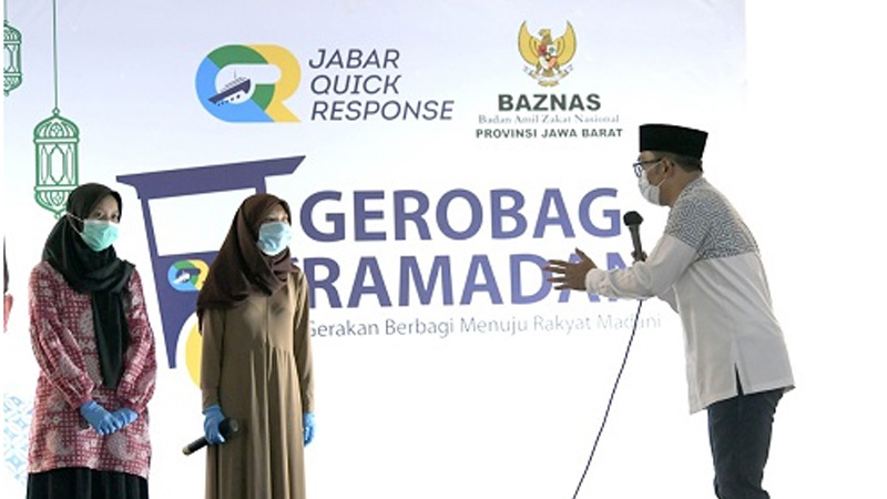 Gerobag Ramadan JQR – Baznas, Ridwan Kamil: Berbagi Kebahagiaan dengan Sesama