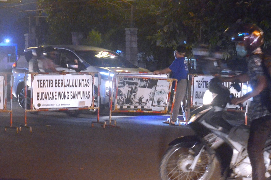 Bupati Husein Mulai Pertimbangkan Sanksi Pidana Untuk Pelanggar PPKM Darurat