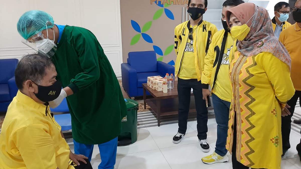 DPD Golkar Cilacap Gelar Vaksinasi