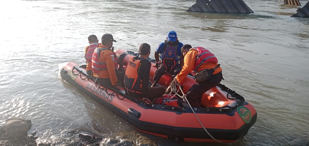 Pekerja Tenggelam di Sungai Serayu Ditemukan Meninggal