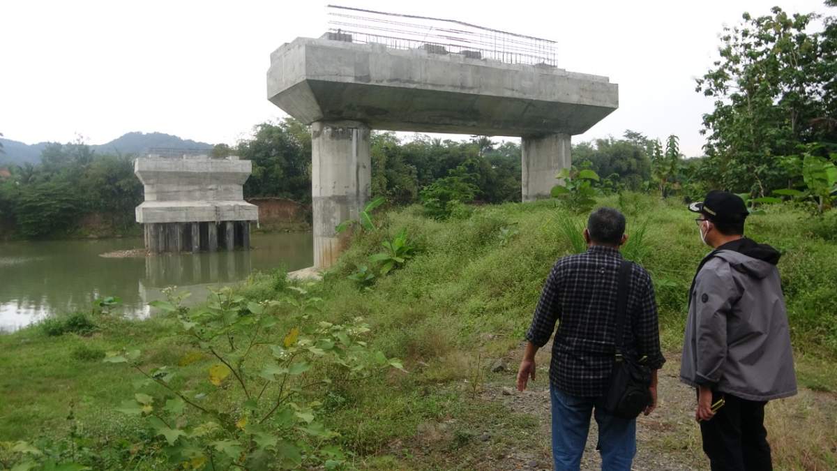 Pembangunan Jembatan Pegalongan - Mandirancan Ditarget Selesai Akhir Tahun