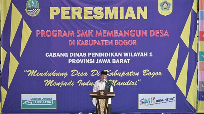 Uu Ruzhanul Resmikan Program SMK Membangun Desa di Kabupaten Bogor