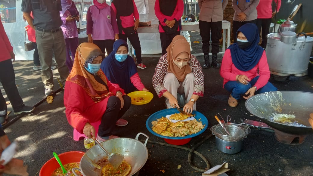 Dapur Umum Dianggarkan Rp 50 Juta Untuk Makan Warga Isoman di Purbalingga