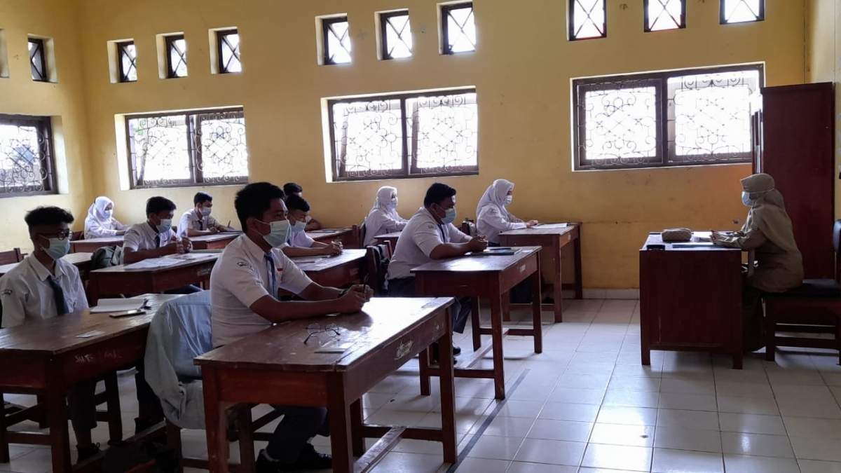 Pelajar SMA di Banjarnegara Divaksin Bulan Depan, Penerima Dosis Kedua Baru 8,26 Persen