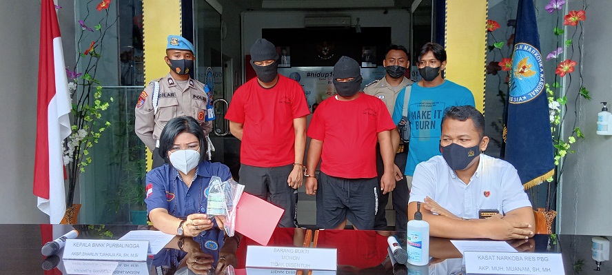 Melarikan Diri, Tabrak Petugas, Oknum Anggota Polres Purbalingga Ditangkap BNN