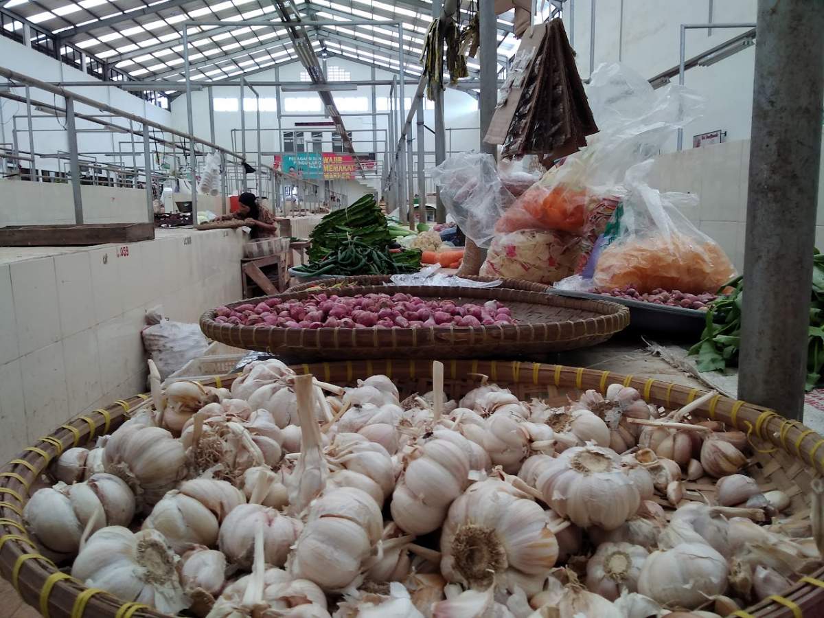 Kembali Ramai, Pedagang Jualan Sampai Sore Lagi