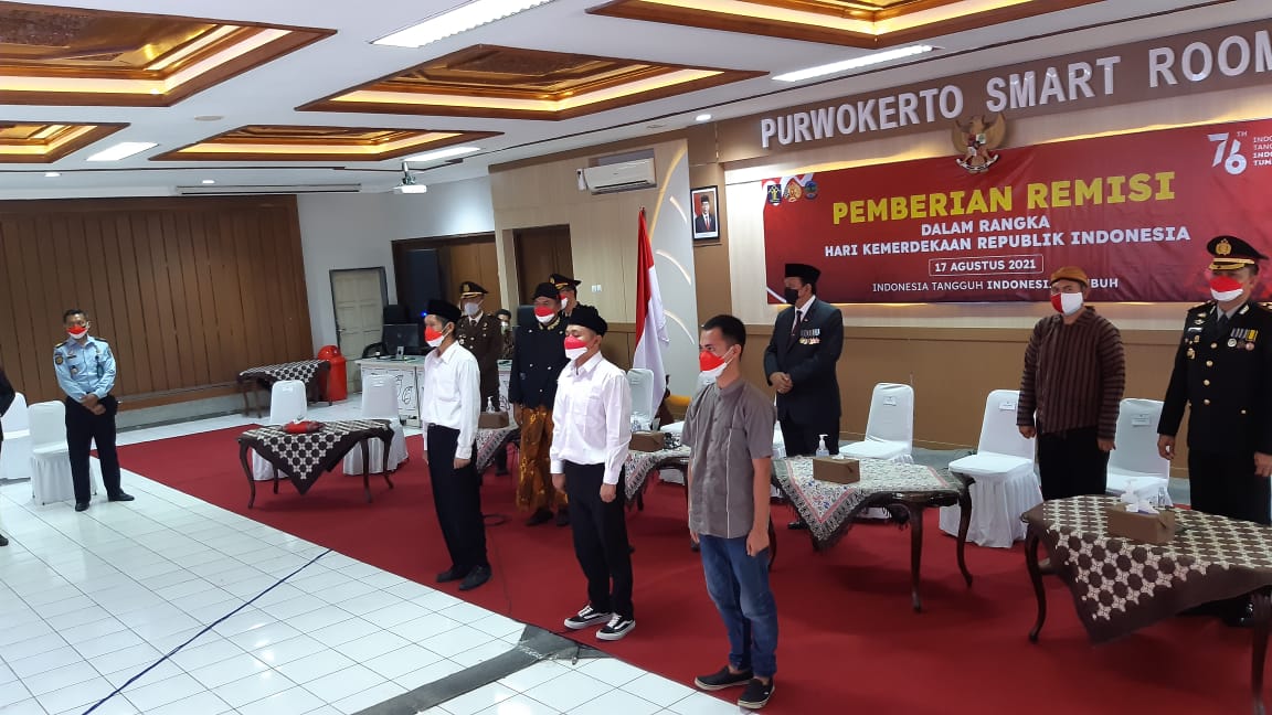 Terima Remisi Agustus, Tiga Narapidana Bebas