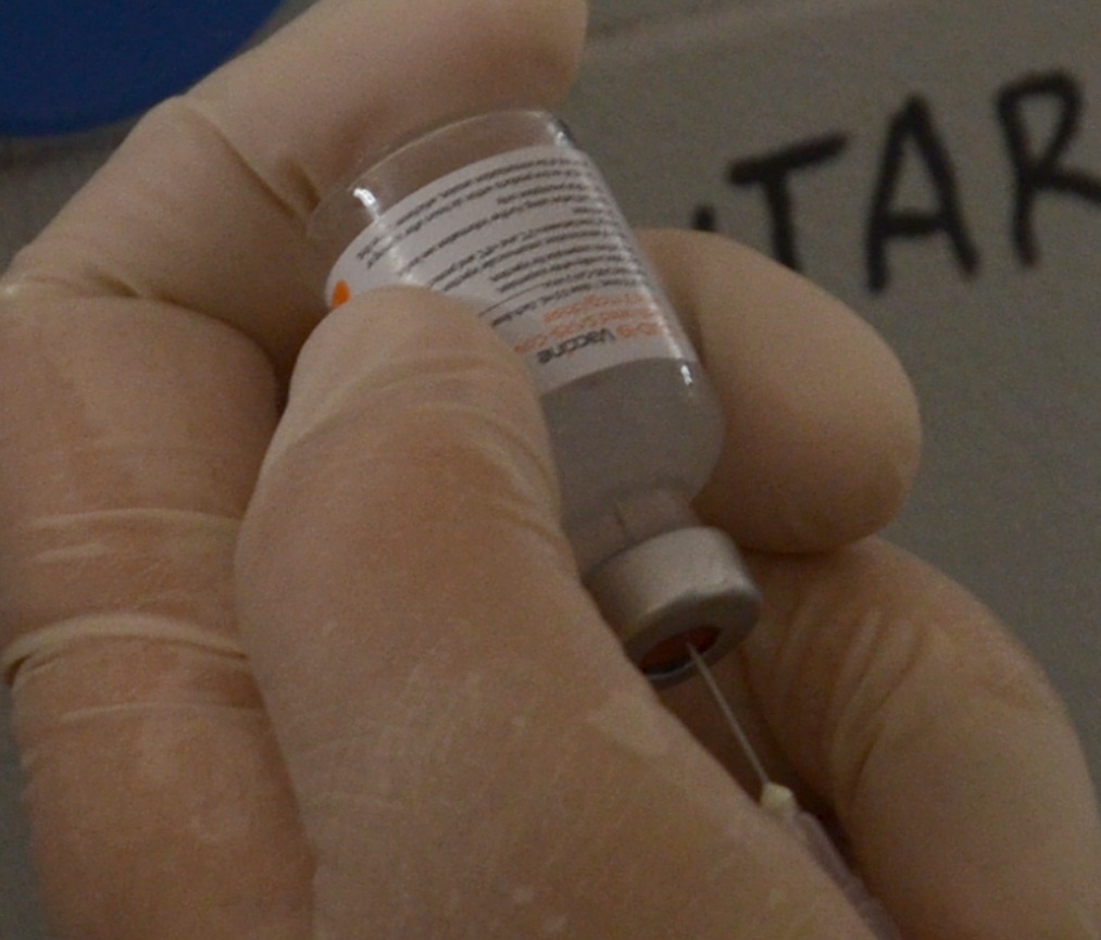 Vaksinasi Remaja Bisa di GOR Purwokerto