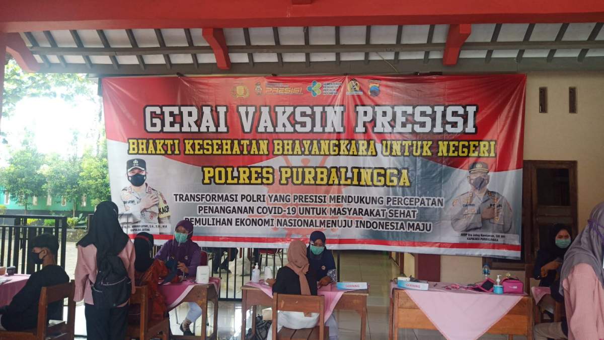 800 Siswa SMKN 1 Bojongsari  Ikuti Vaksinasi