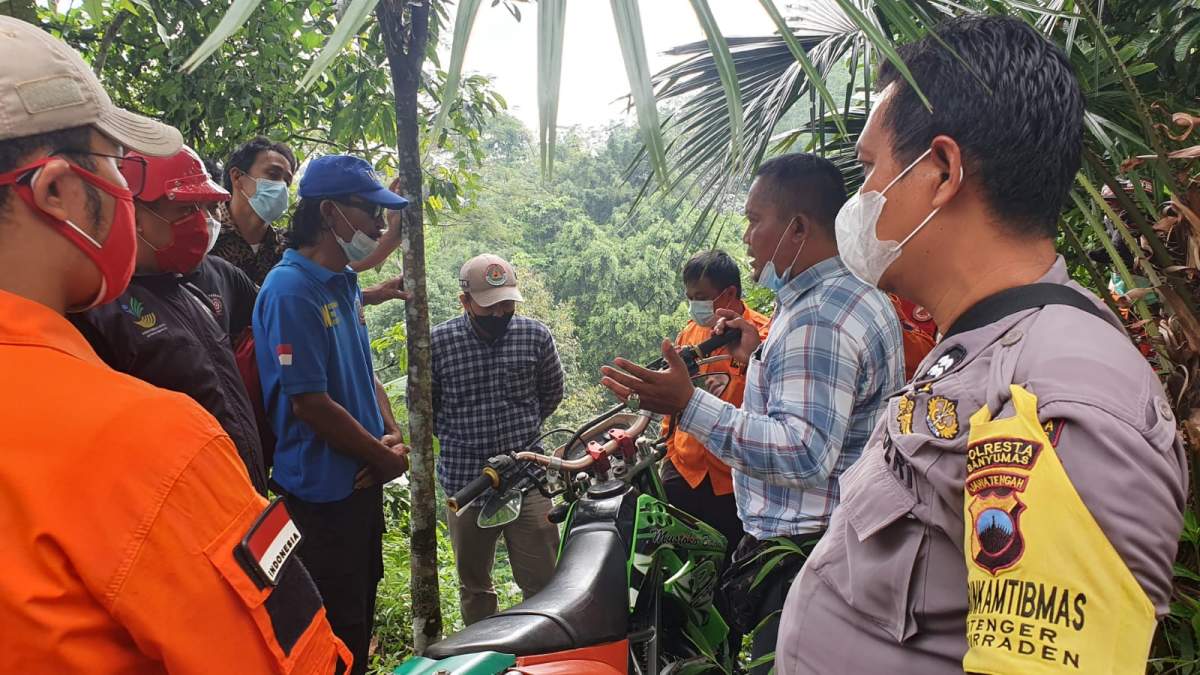 Diduga Maling, Pria Nekat Terjun ke Jurang
