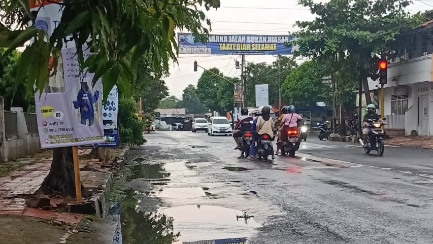 Jalan Wilayah Kota Purbalingga Bergelombang dan Berlubang