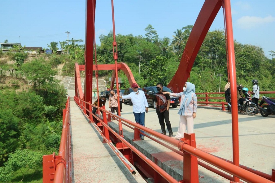 Jembatan Merah Purbalingga Batal Diperbaiki Tahun Ini